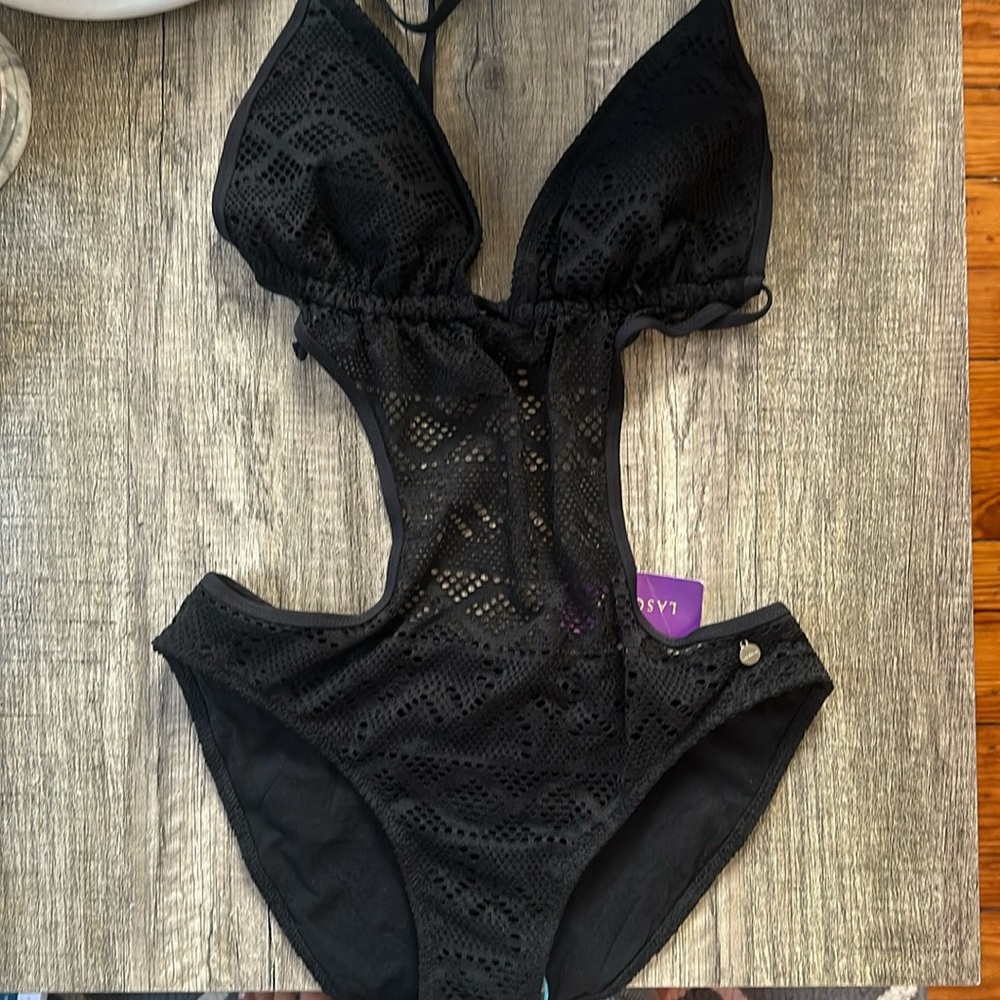 Lascana (from Victoria’s Secret SWIM) NWT CutOut Black Lace Swimsuit